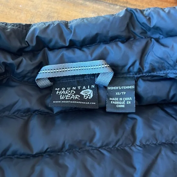 Mountain Hardwear Lightweight Down Jacket - Picture 4 of 10